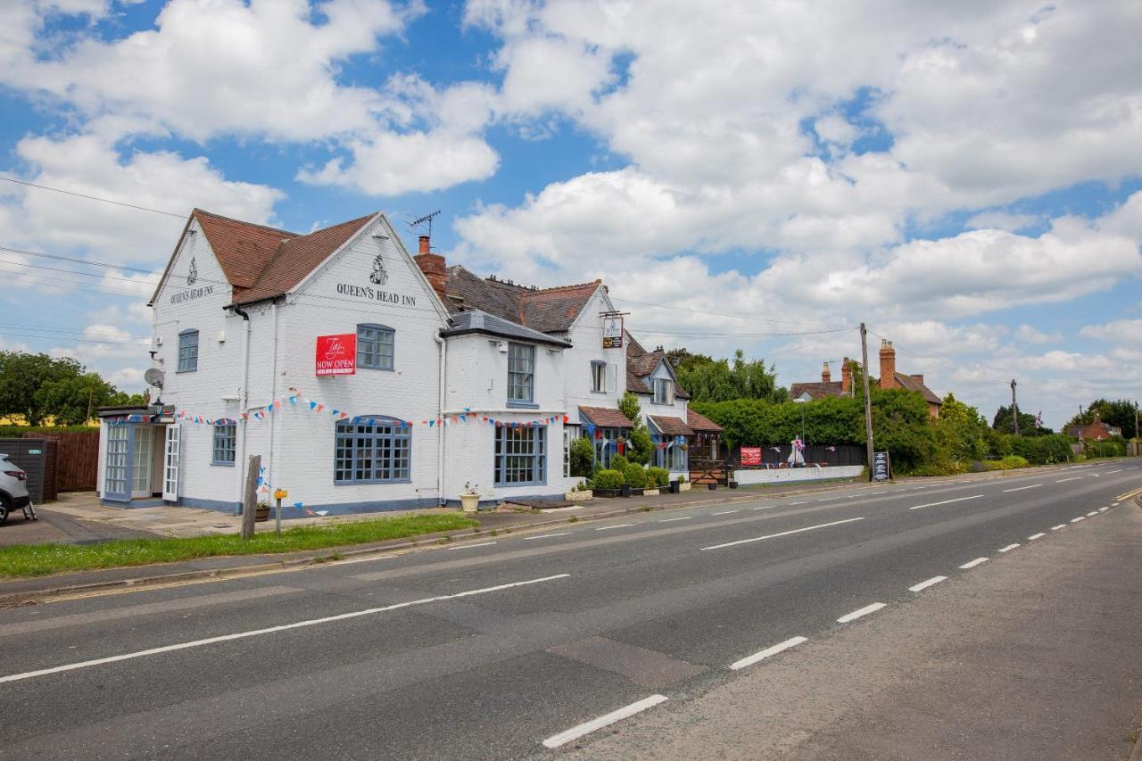 Queens Head Inn Evesham Exterior photo